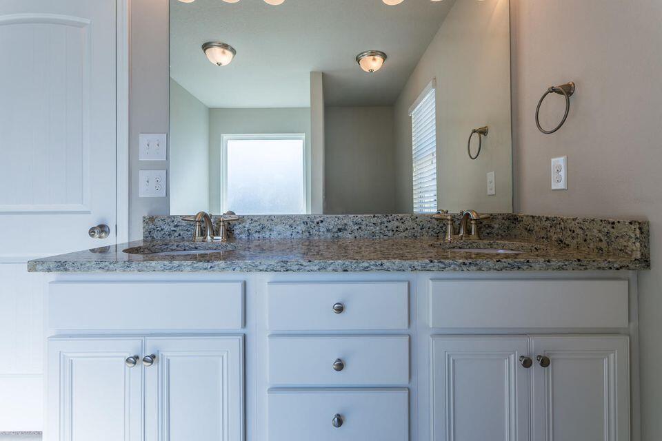 TRANQUILITY BY THE BAY - Residential