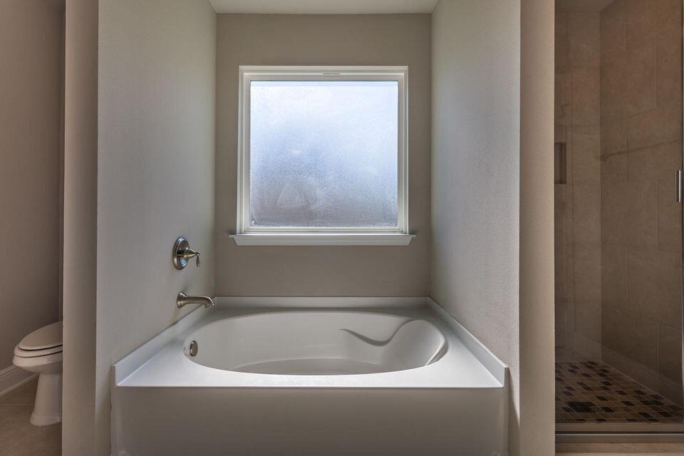 TRANQUILITY BY THE BAY - Residential