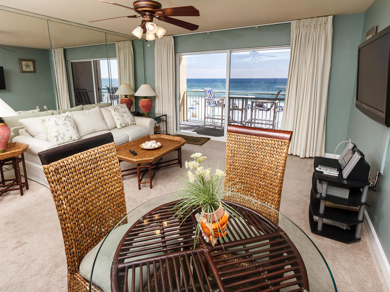 PELICAN ISLE - Residential