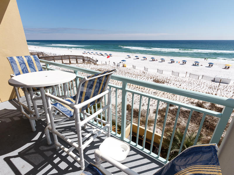 PELICAN ISLE - Residential