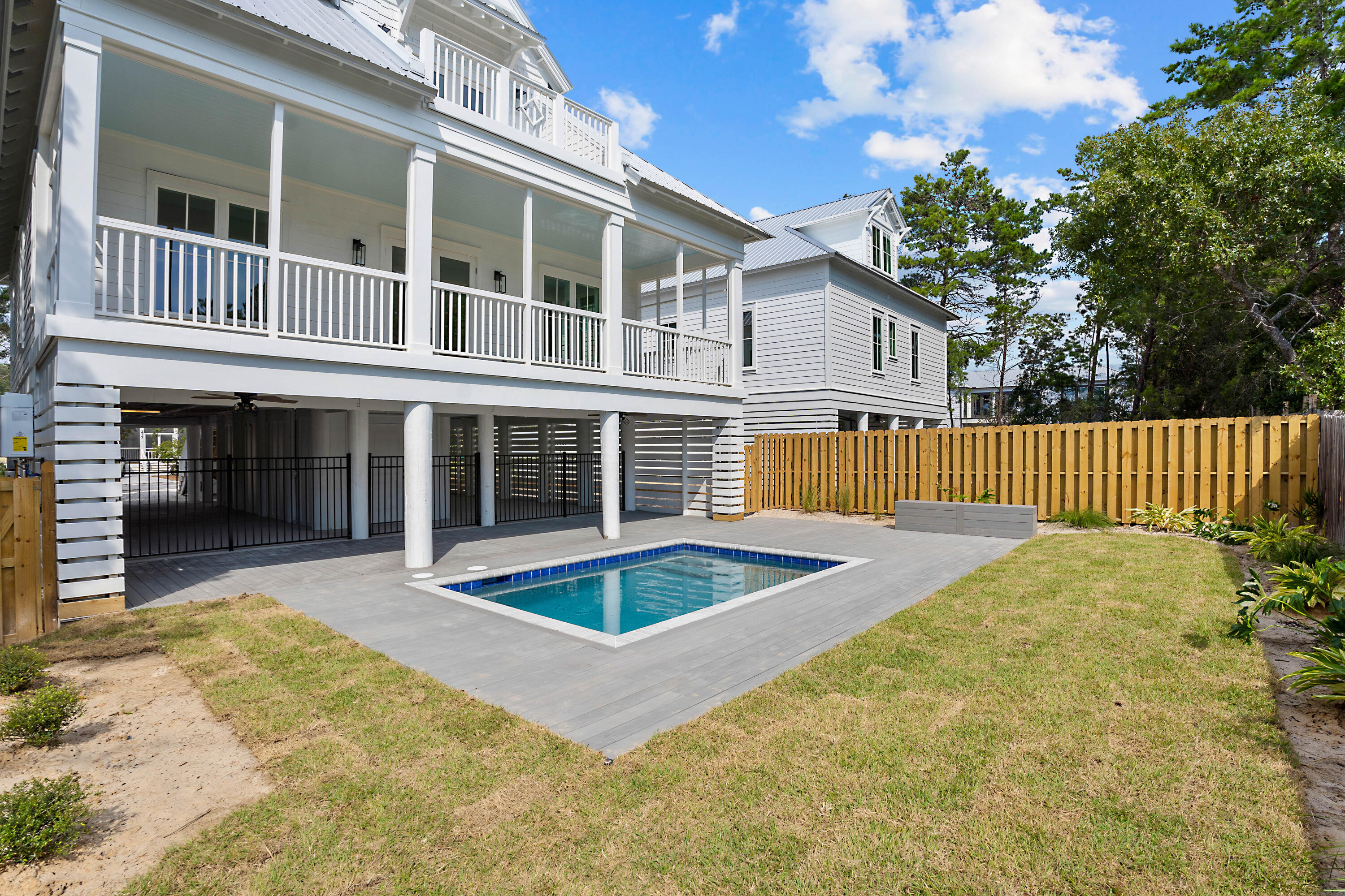 DALTON UNREC - Residential