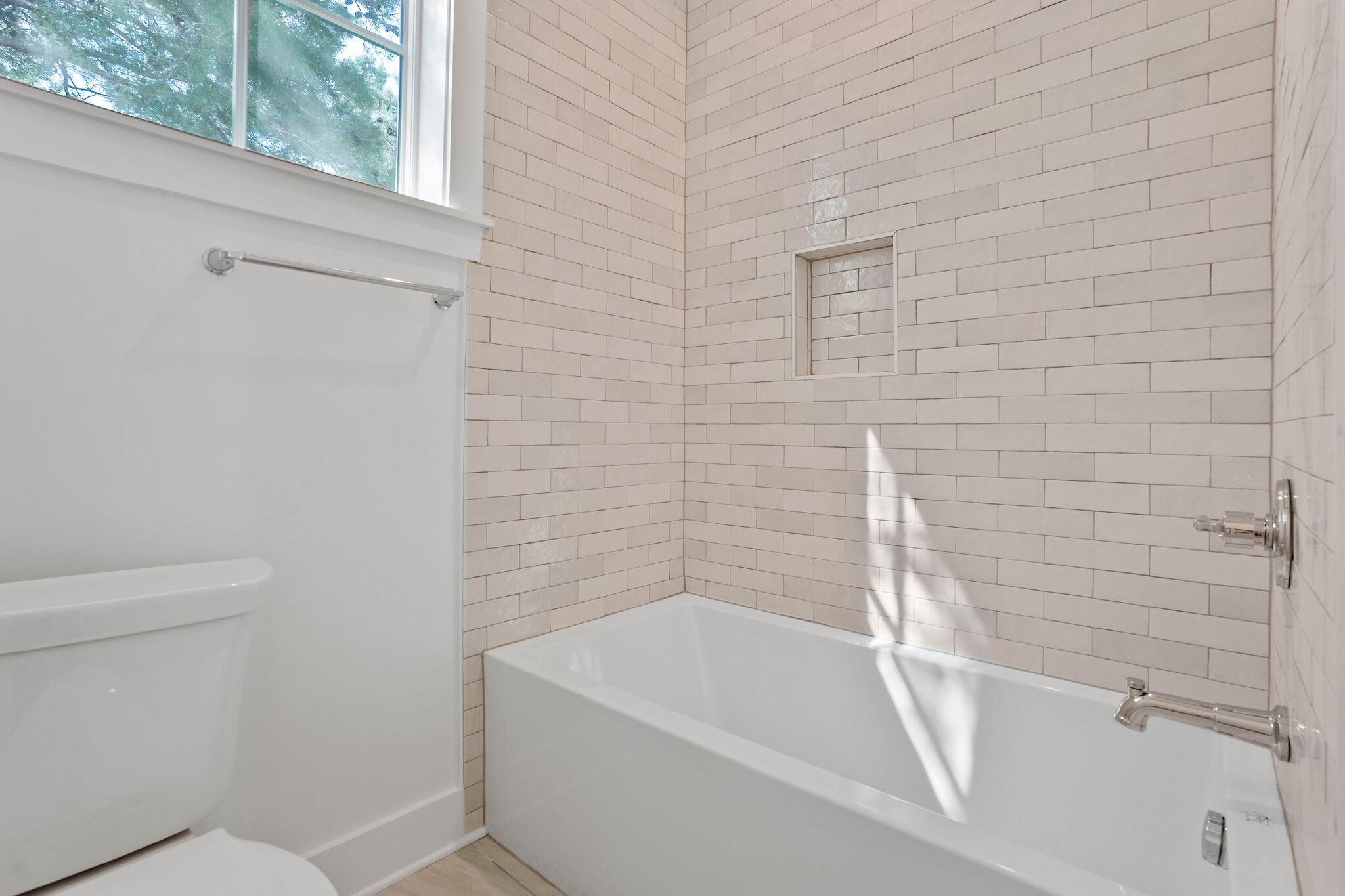 DALTON UNREC - Residential