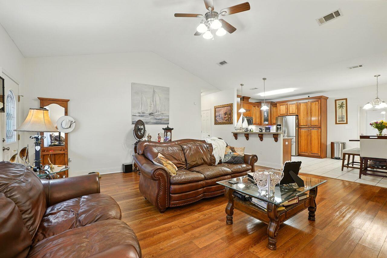 JACK KENNEDY S/D - Residential