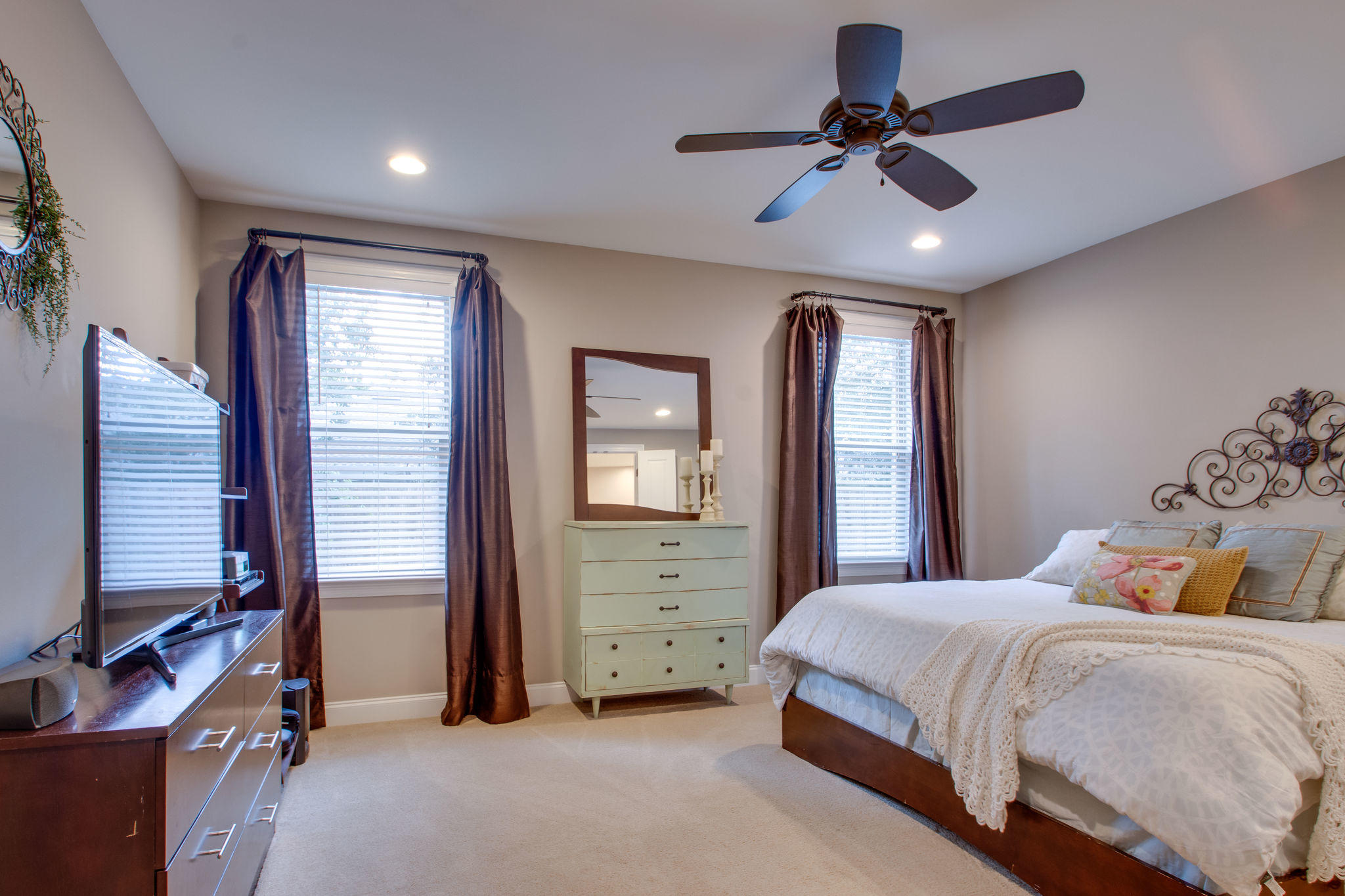 MAGNOLIA WOODS - Residential