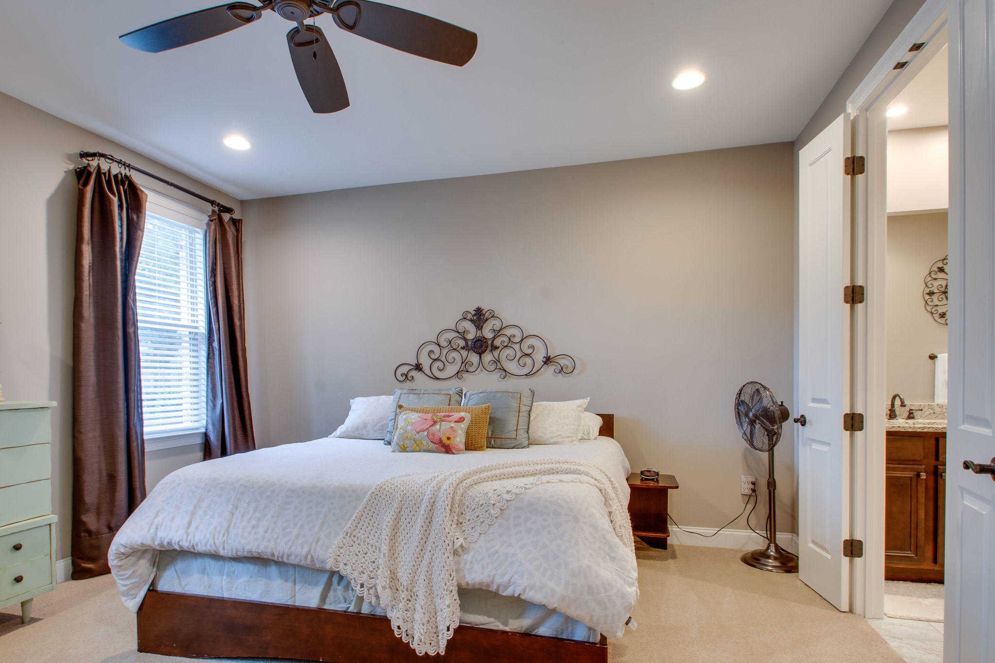 MAGNOLIA WOODS - Residential