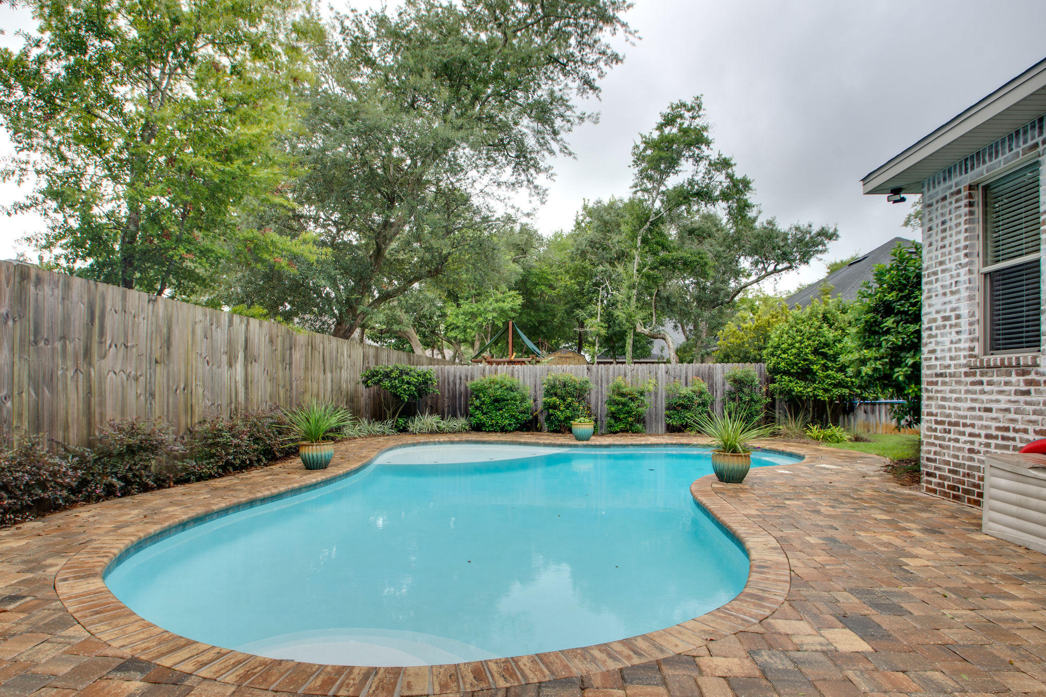 MAGNOLIA WOODS - Residential