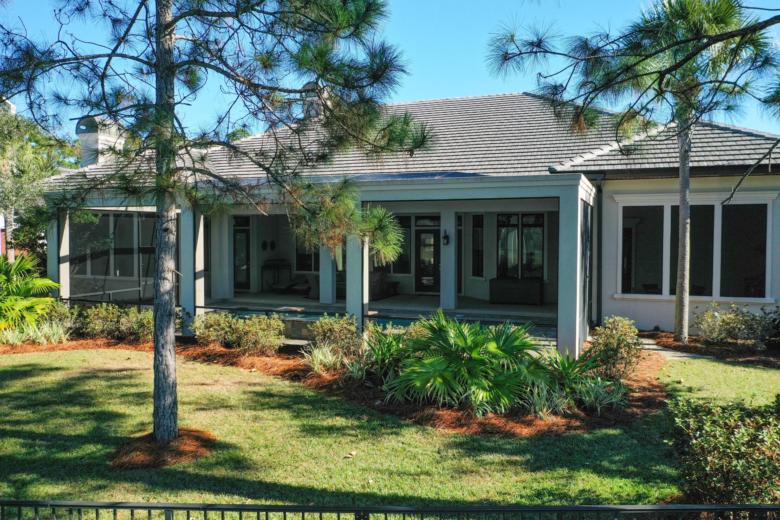 BURNT PINE - Residential