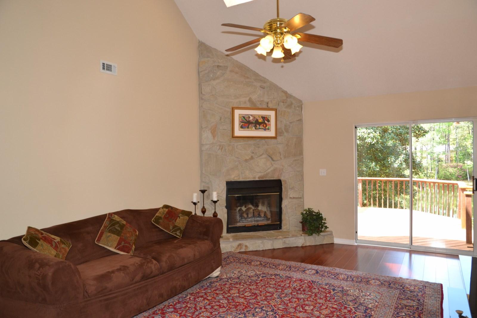 TWIN LAKES (uncrecorded) - Residential