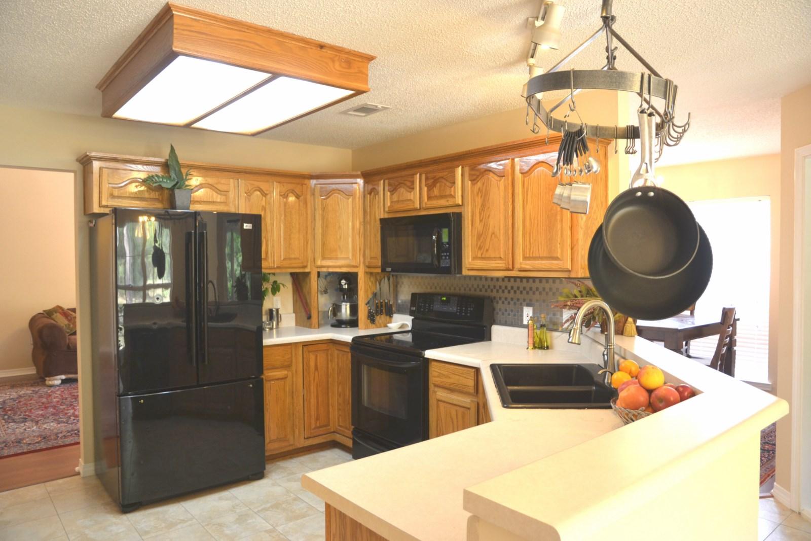 TWIN LAKES (uncrecorded) - Residential