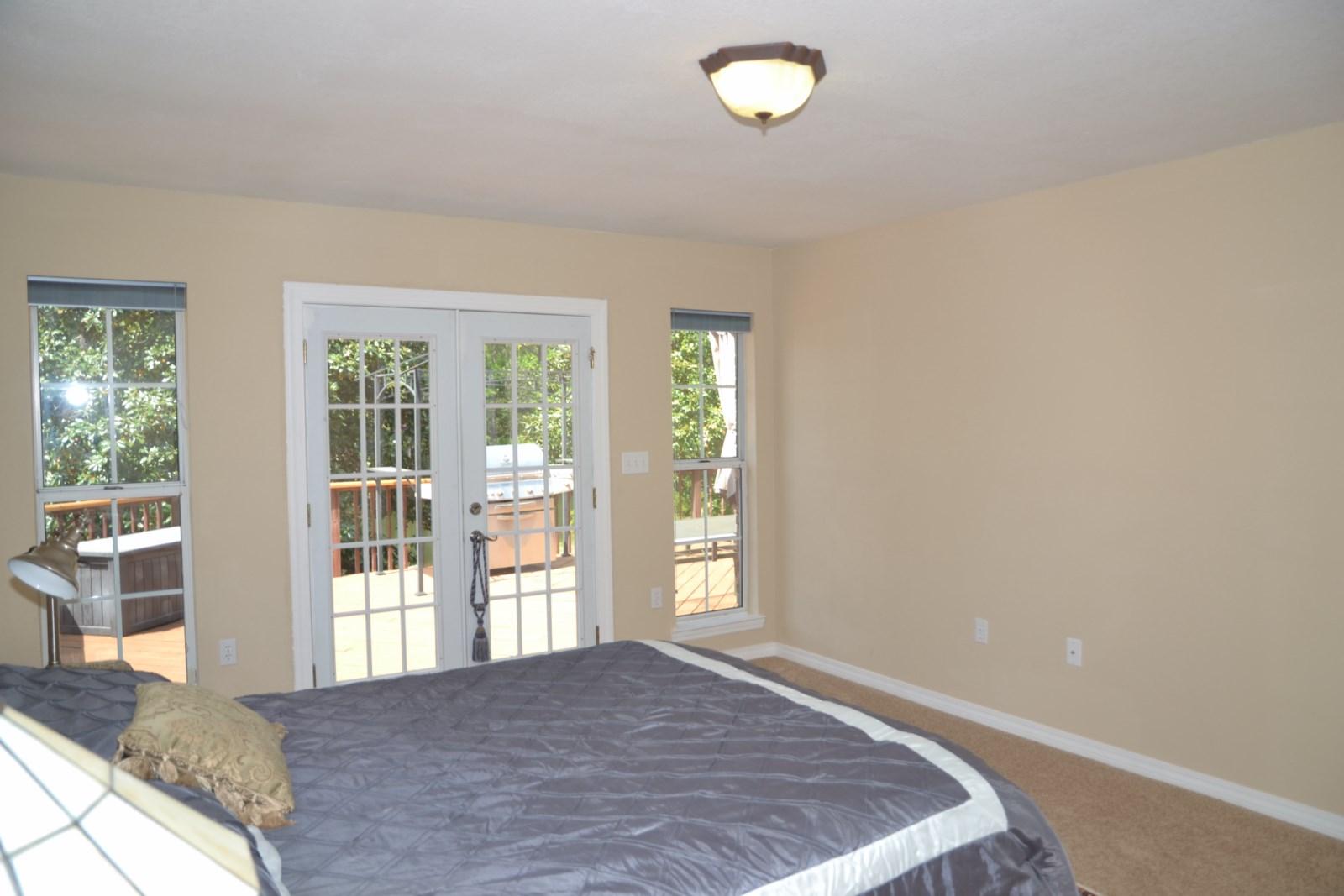 TWIN LAKES (uncrecorded) - Residential