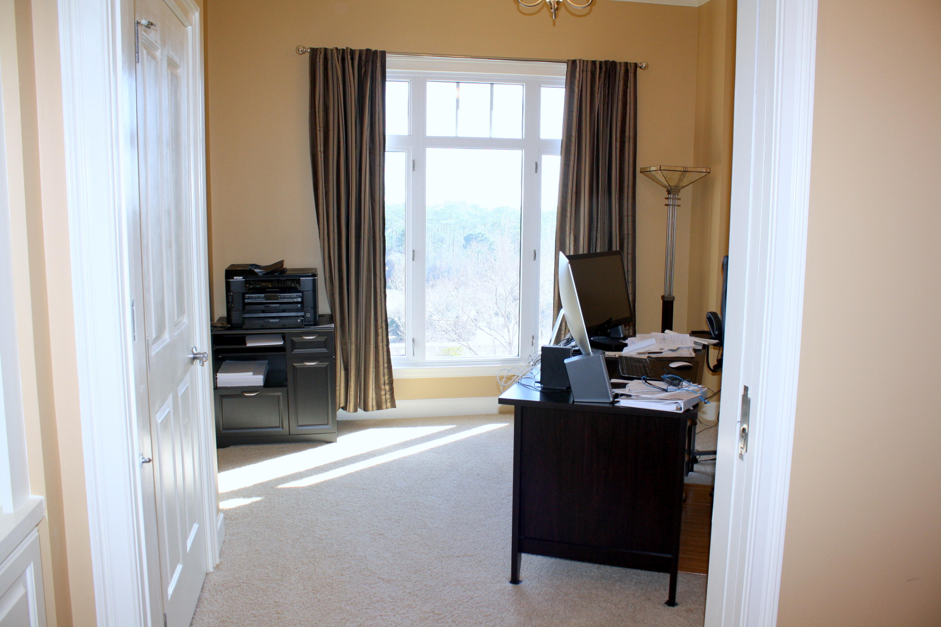 ONE WATER PLACE AT KELLY PLANTATION - Residential