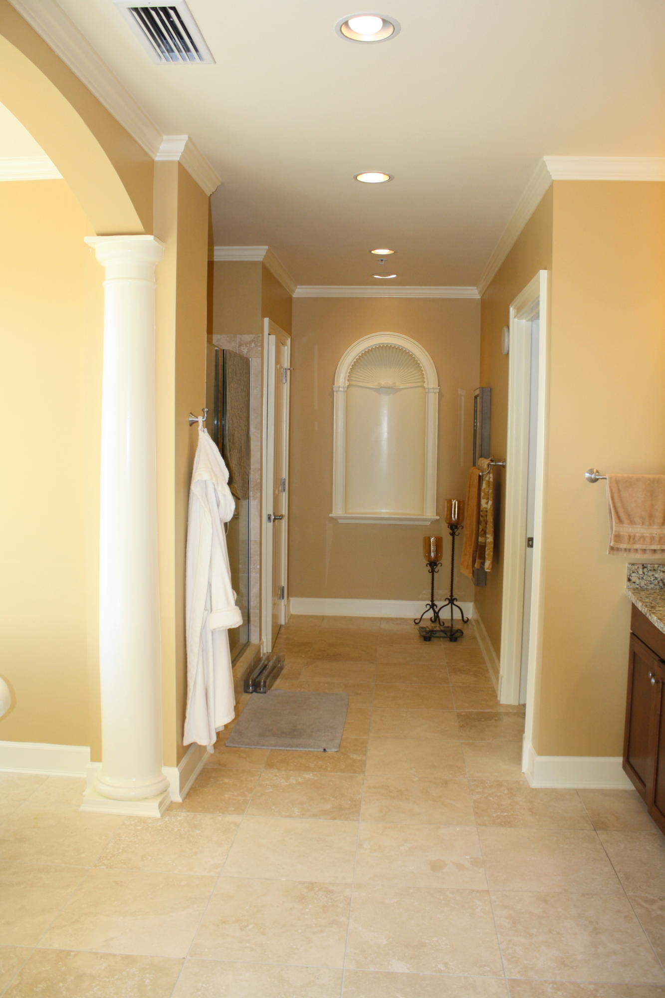 ONE WATER PLACE AT KELLY PLANTATION - Residential