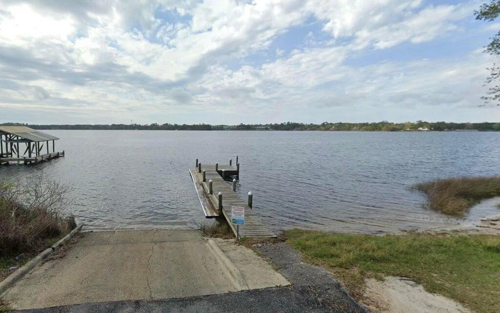 HOLLEY SHORES - Land