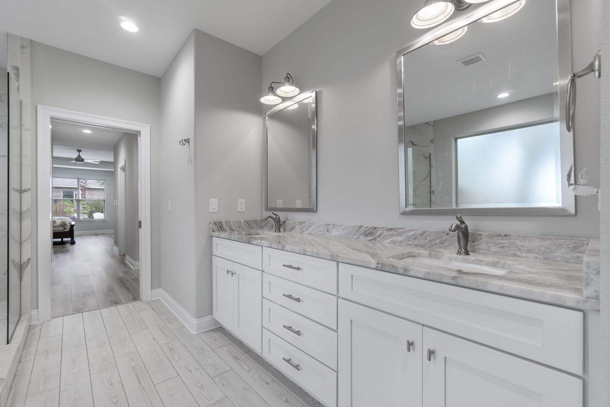 CAMELLIAS - Residential