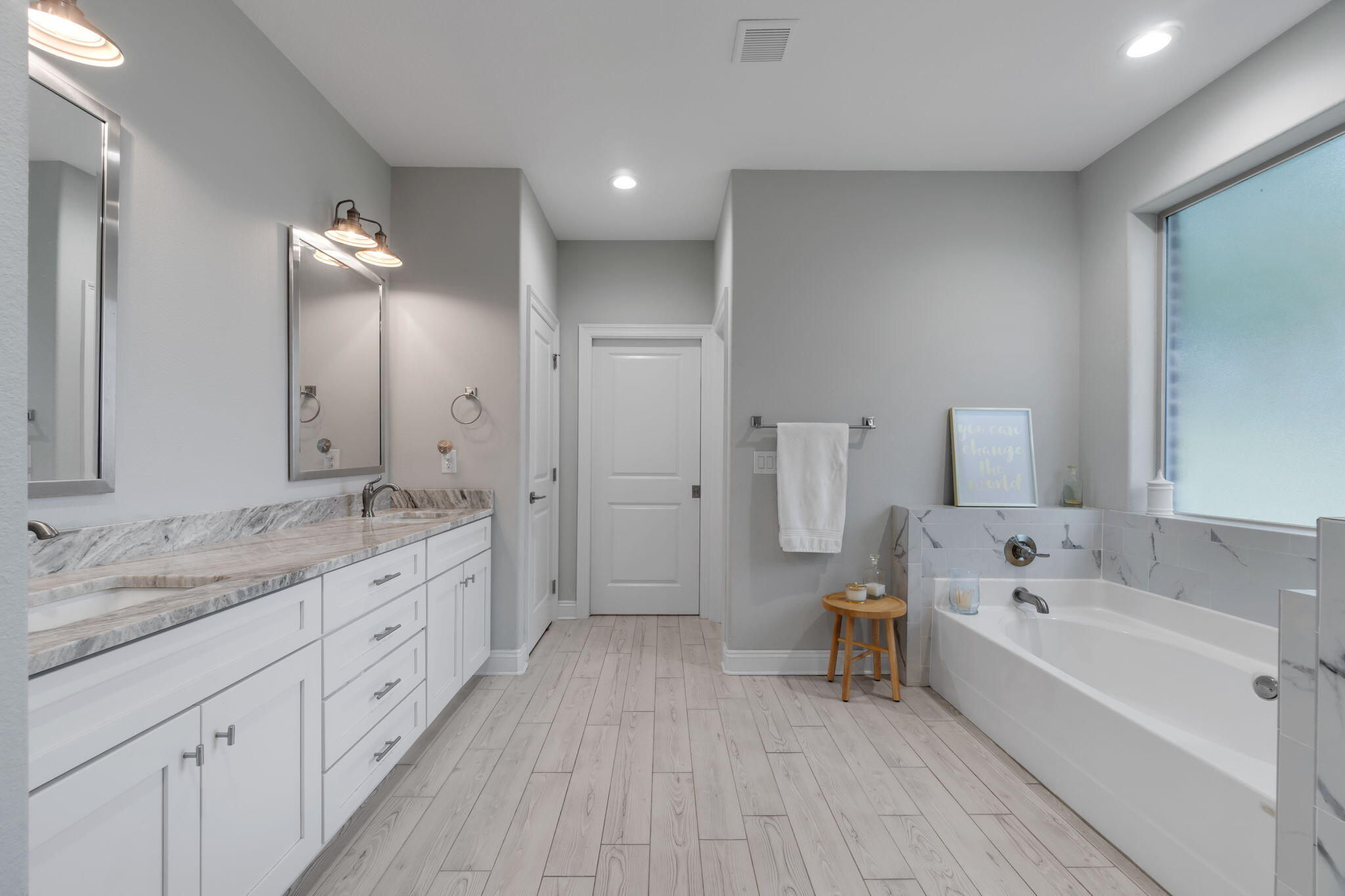 CAMELLIAS - Residential