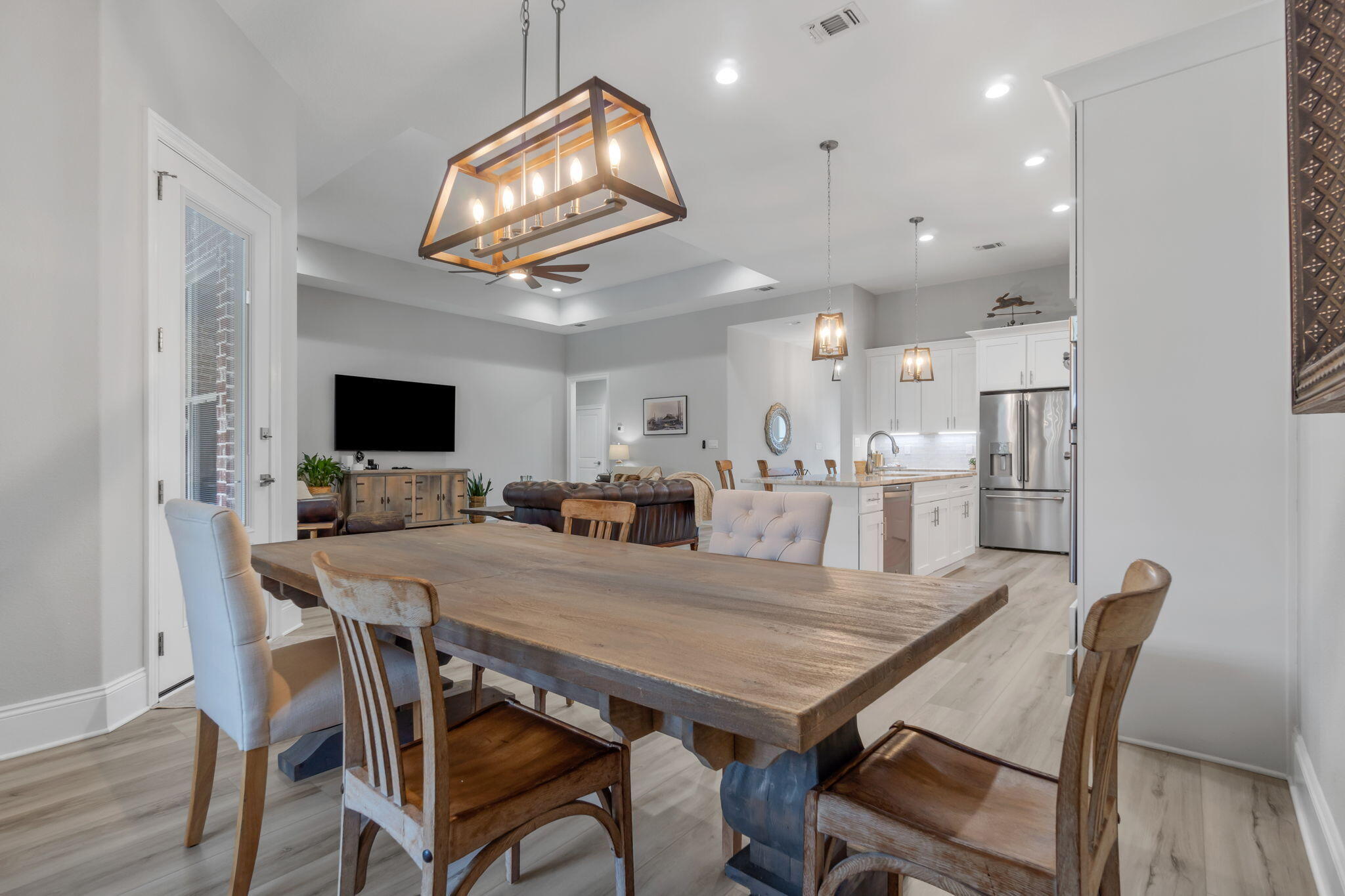 CAMELLIAS - Residential