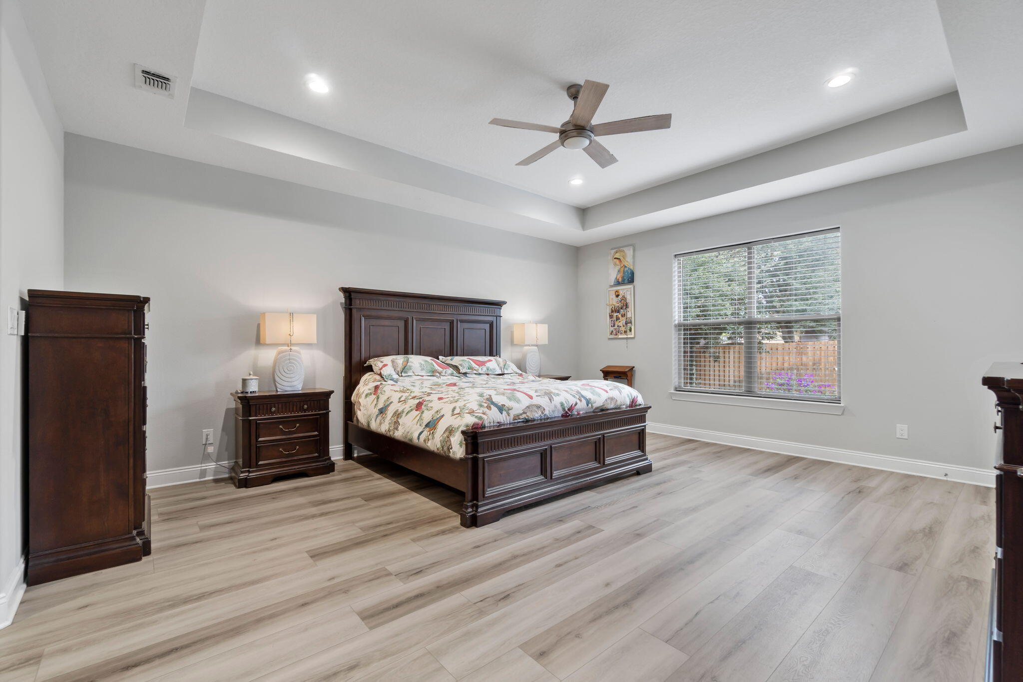 CAMELLIAS - Residential