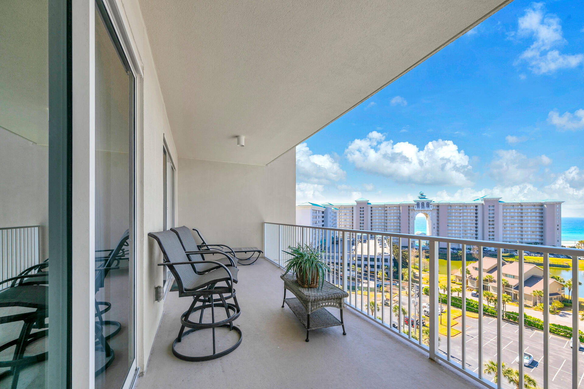 ARIEL DUNES II - Residential