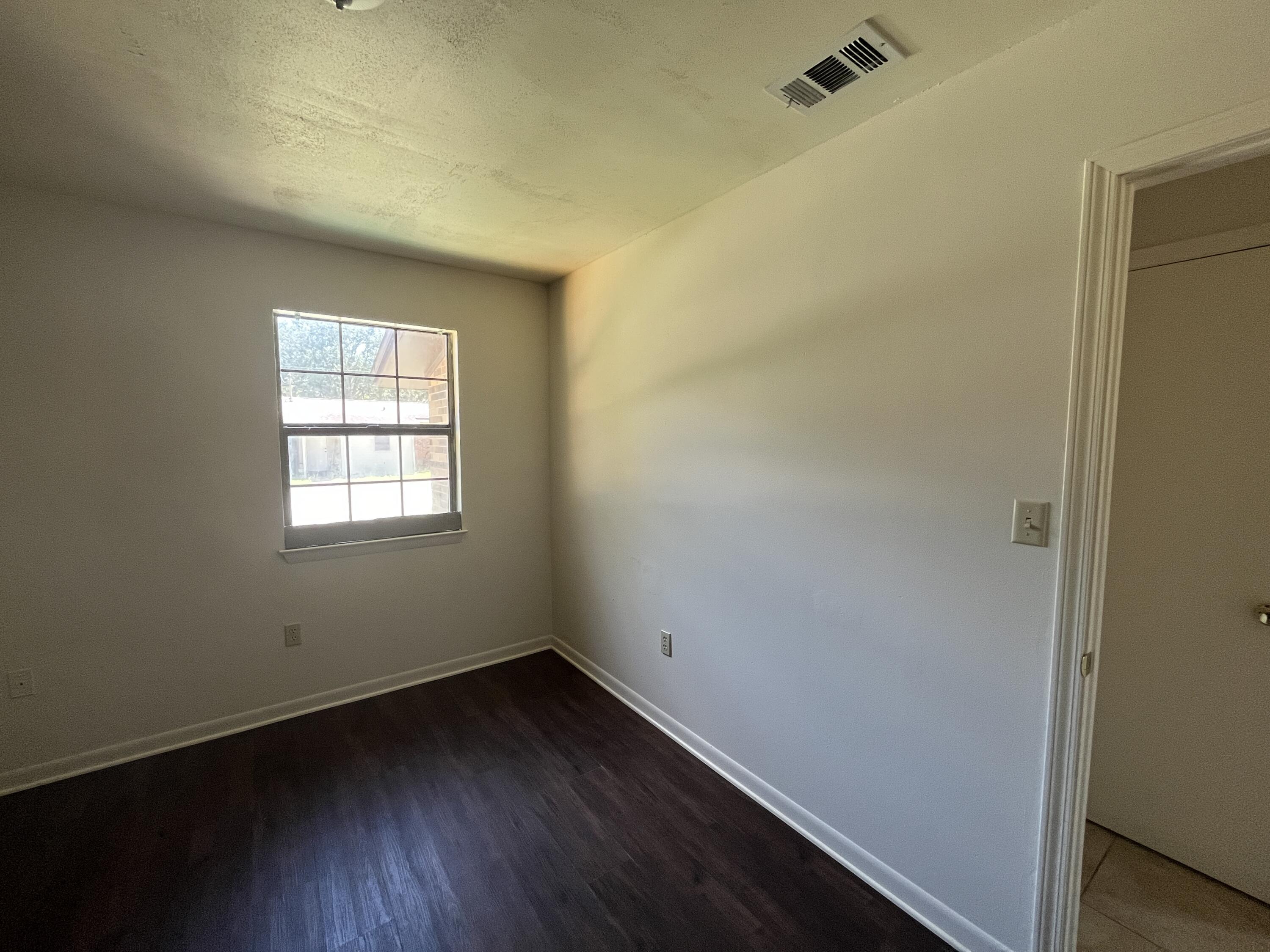 FOREST HEIGHTS - Residential