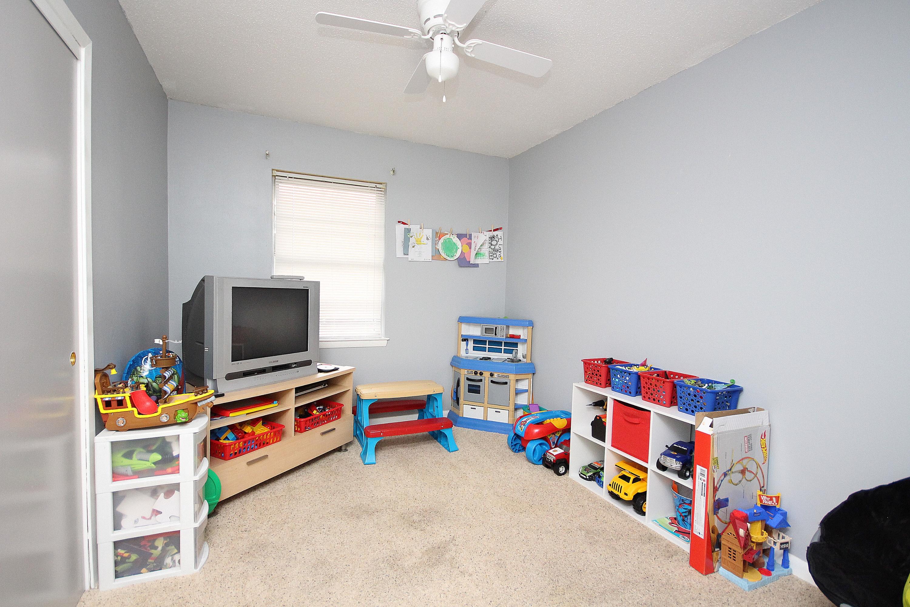 PINEDALE - Residential