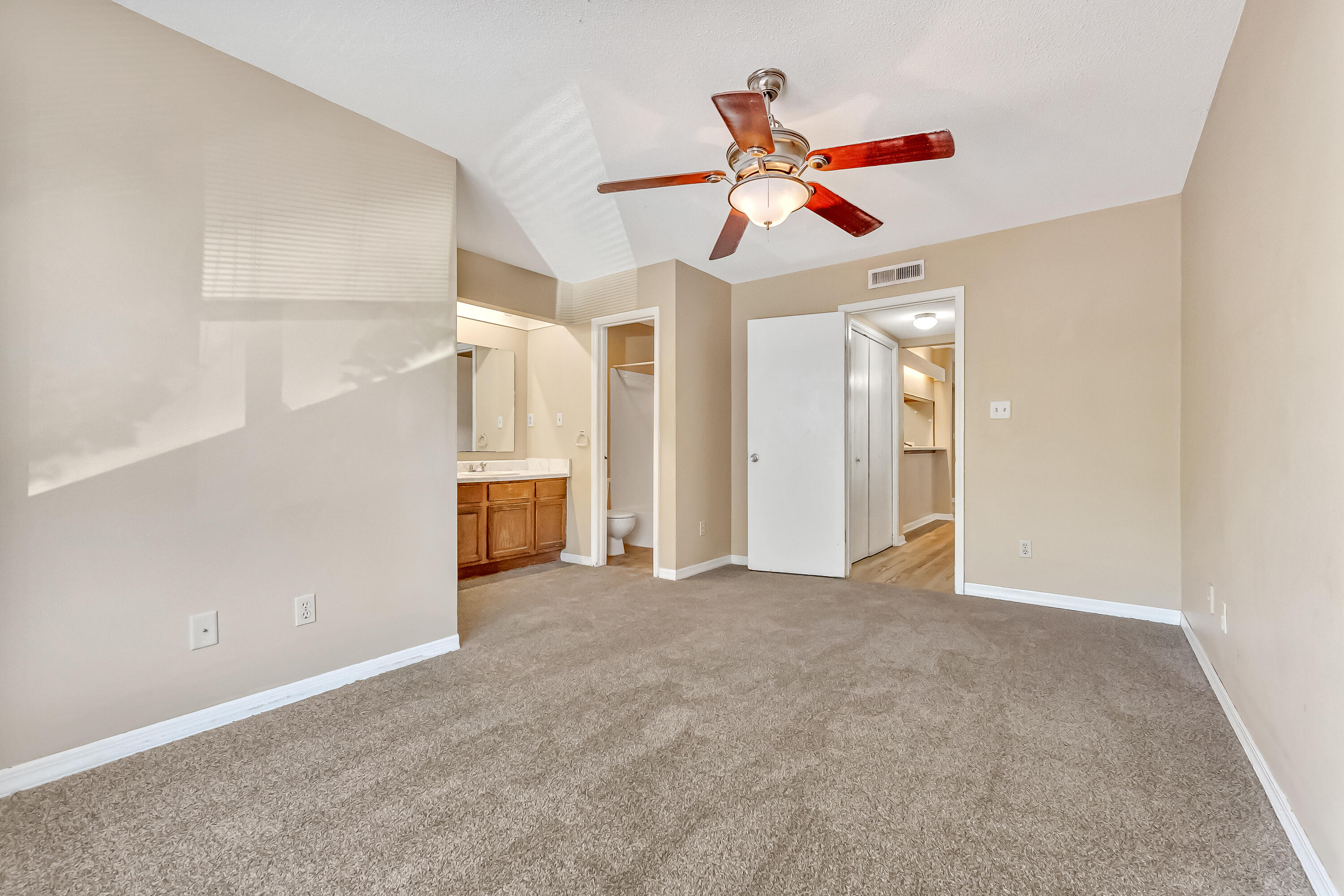 PARK PLACE CONDO - Residential