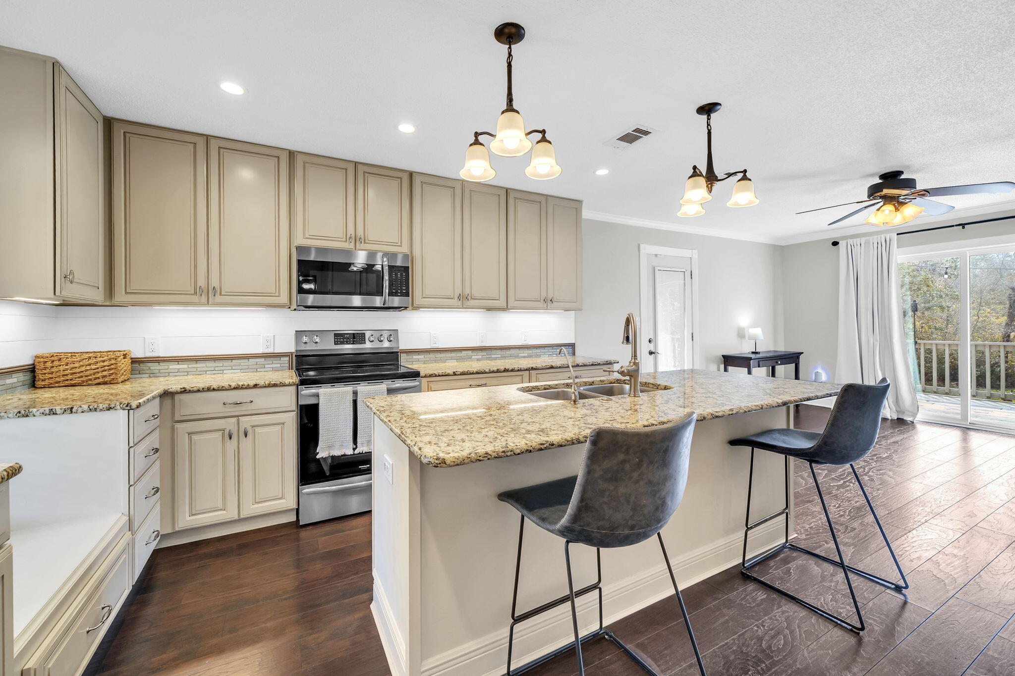 OVERBROOK - Residential