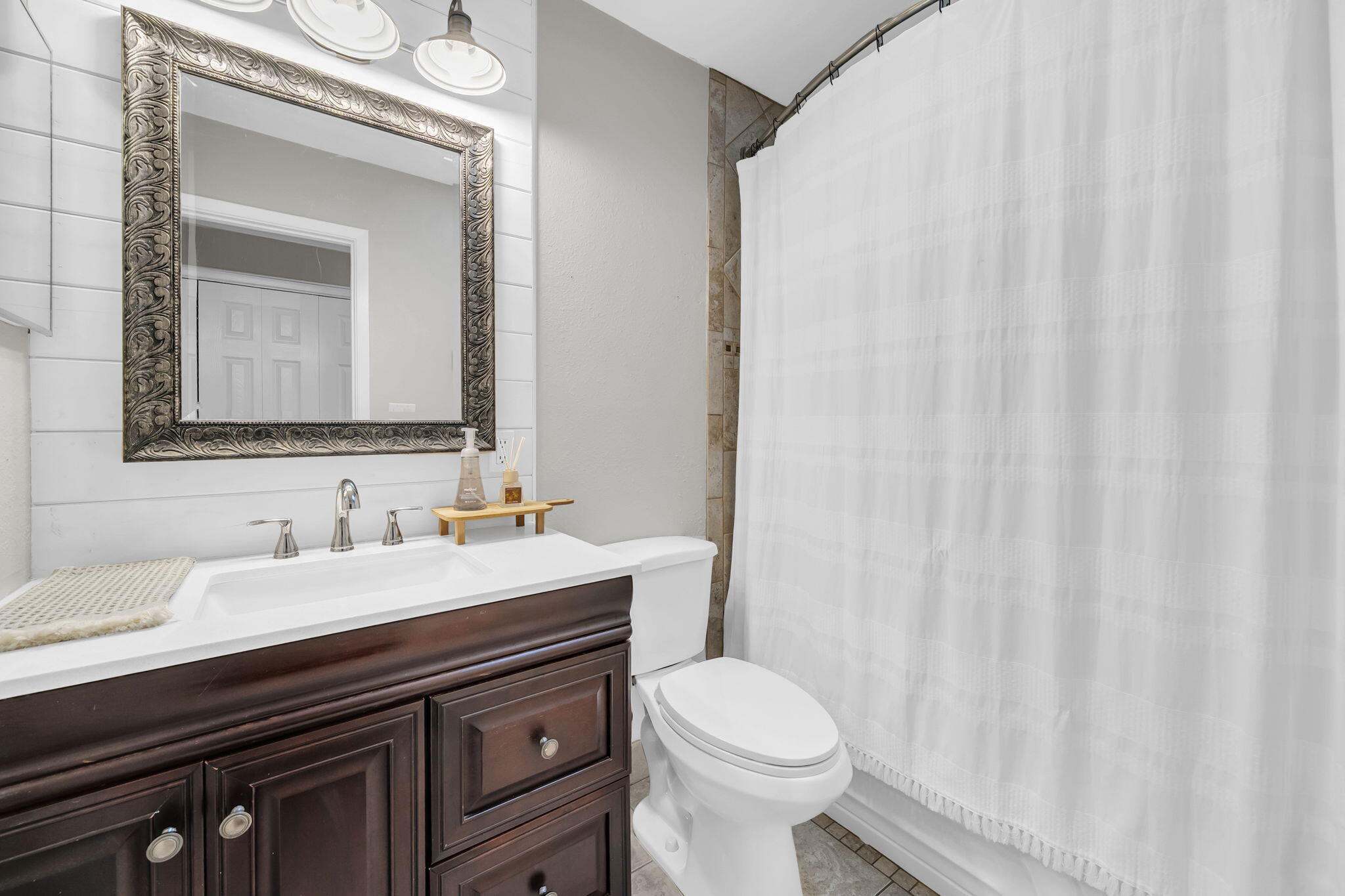 OVERBROOK - Residential