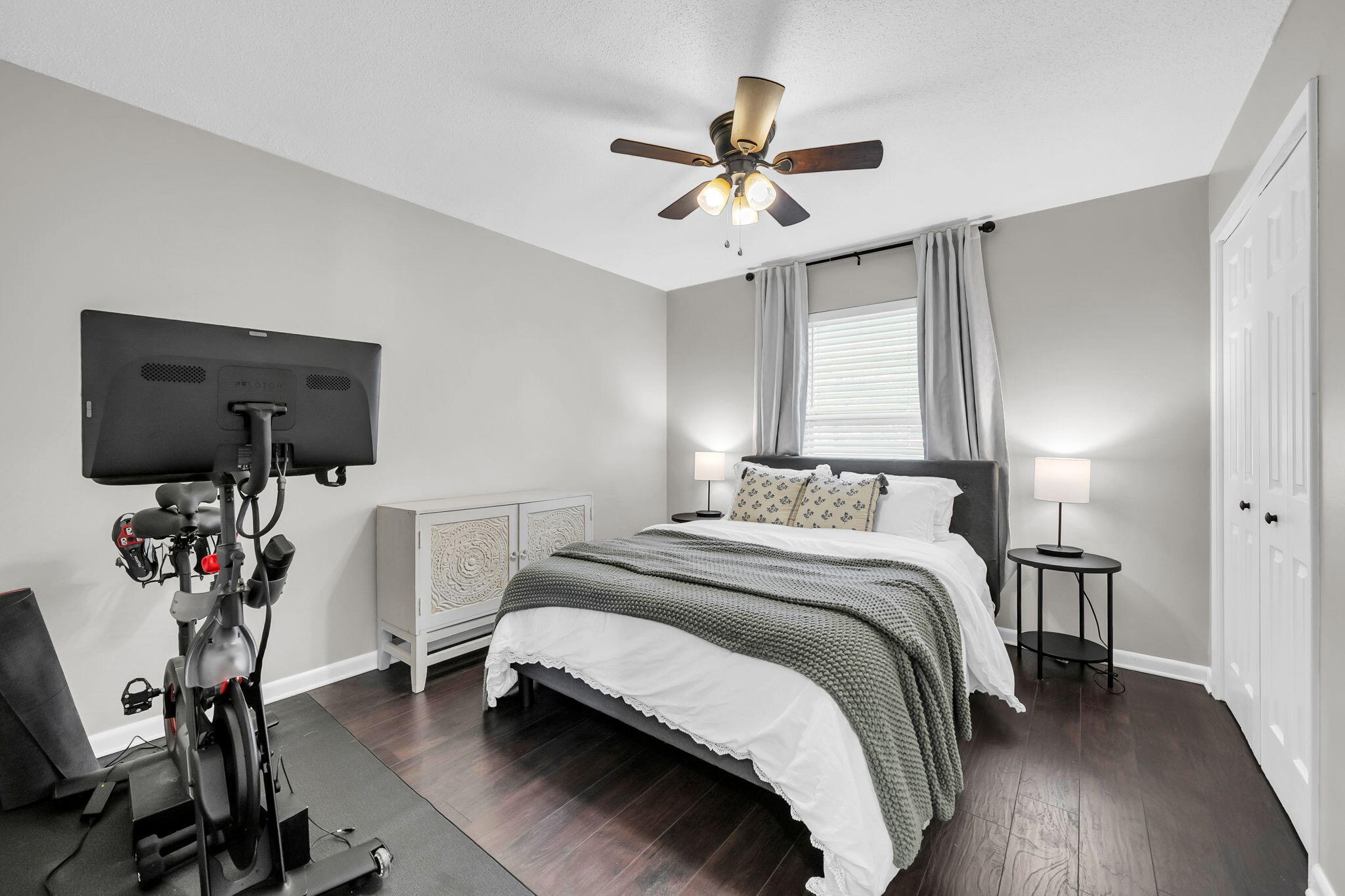 OVERBROOK - Residential