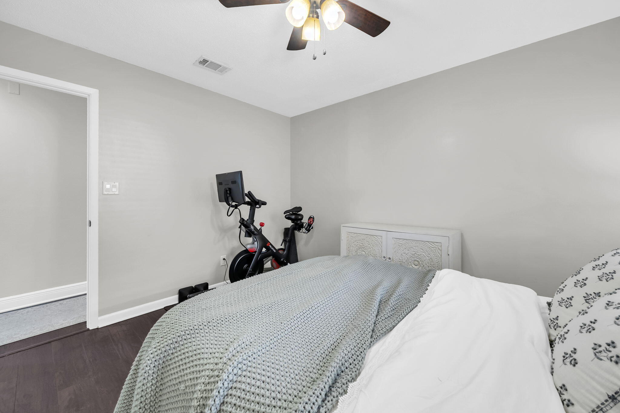 OVERBROOK - Residential