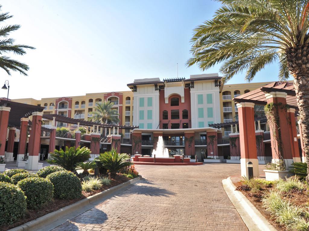 AZURE CONDOMINIUM - Residential