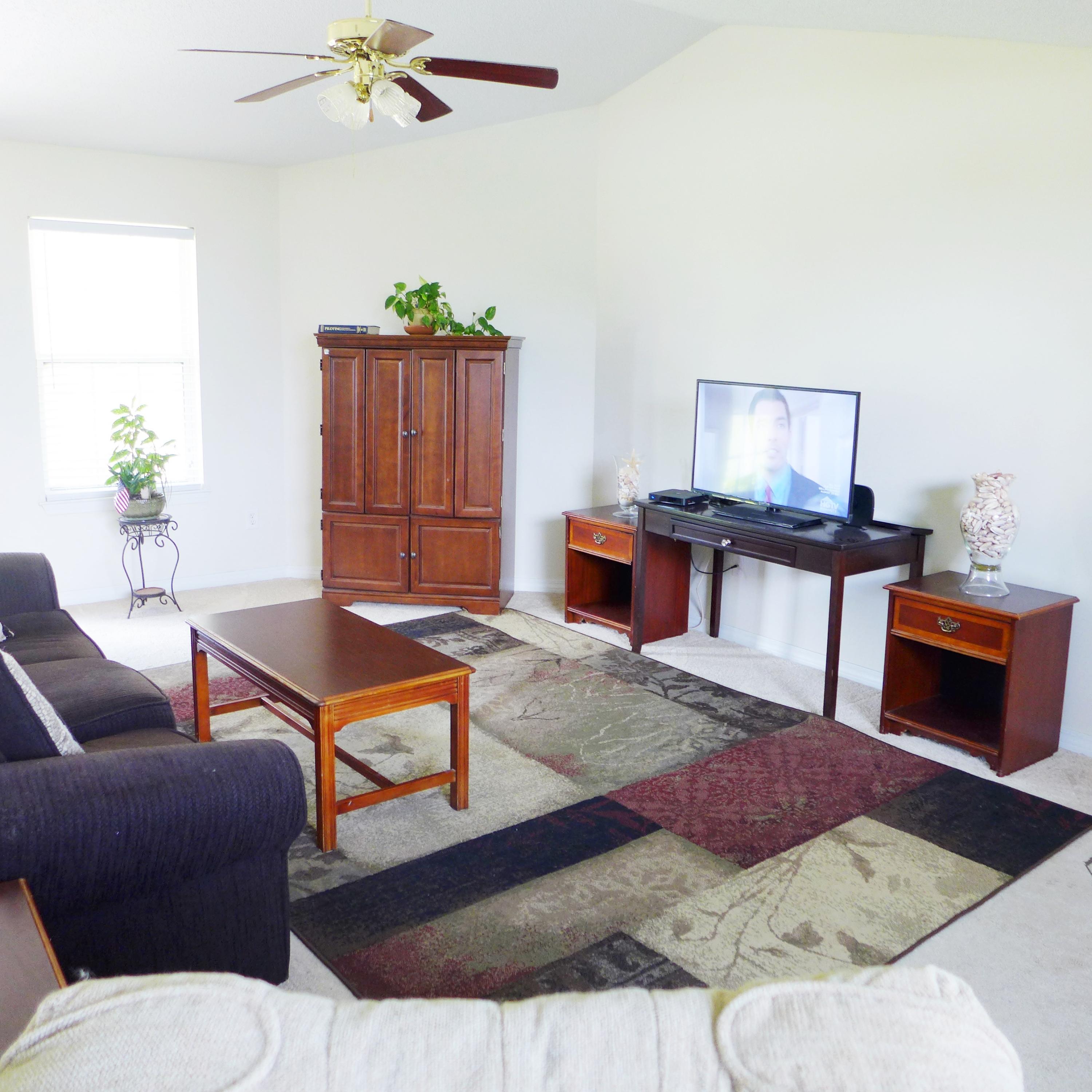 NAVARRE S/D 1ST ADDN - Residential Lease