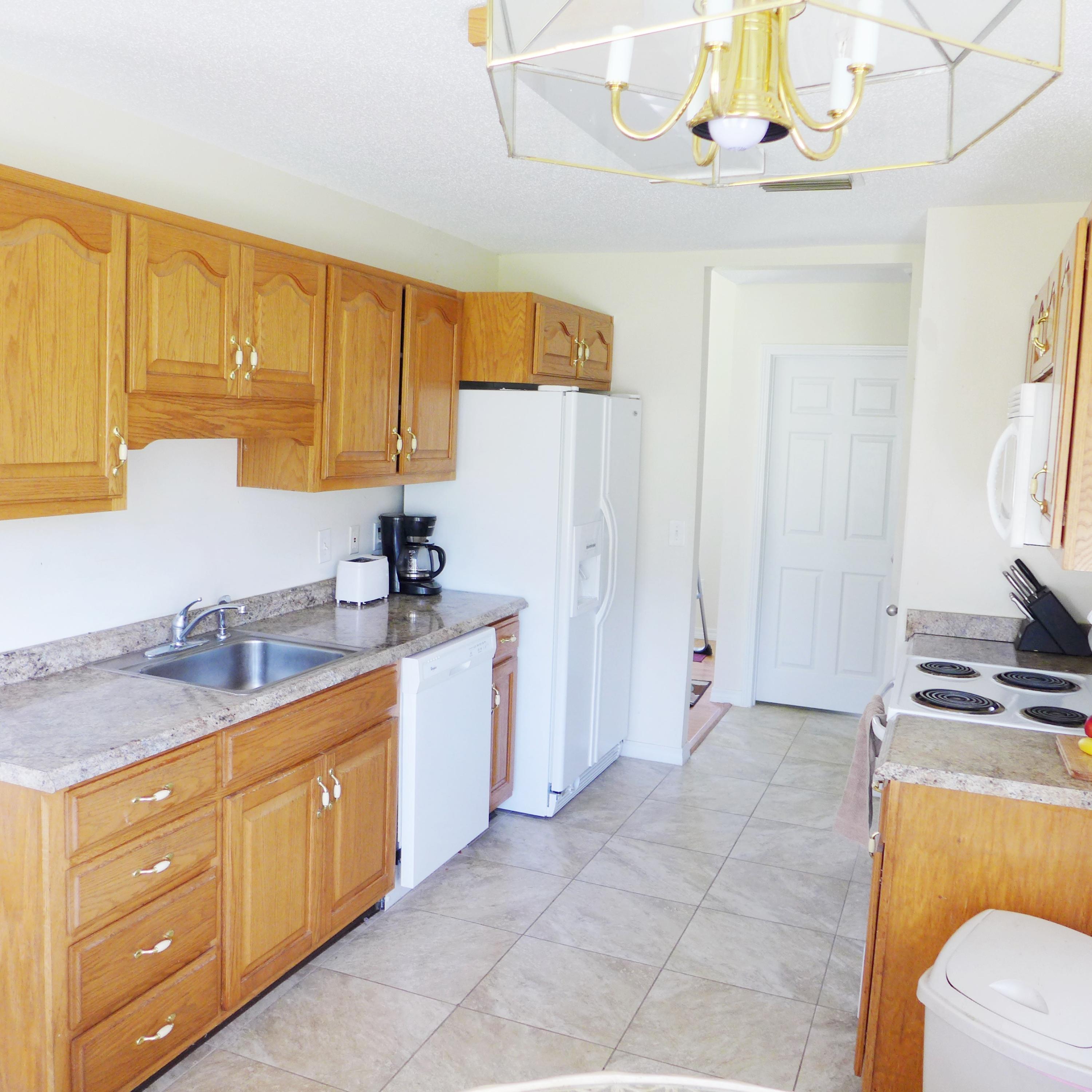 NAVARRE S/D 1ST ADDN - Residential Lease