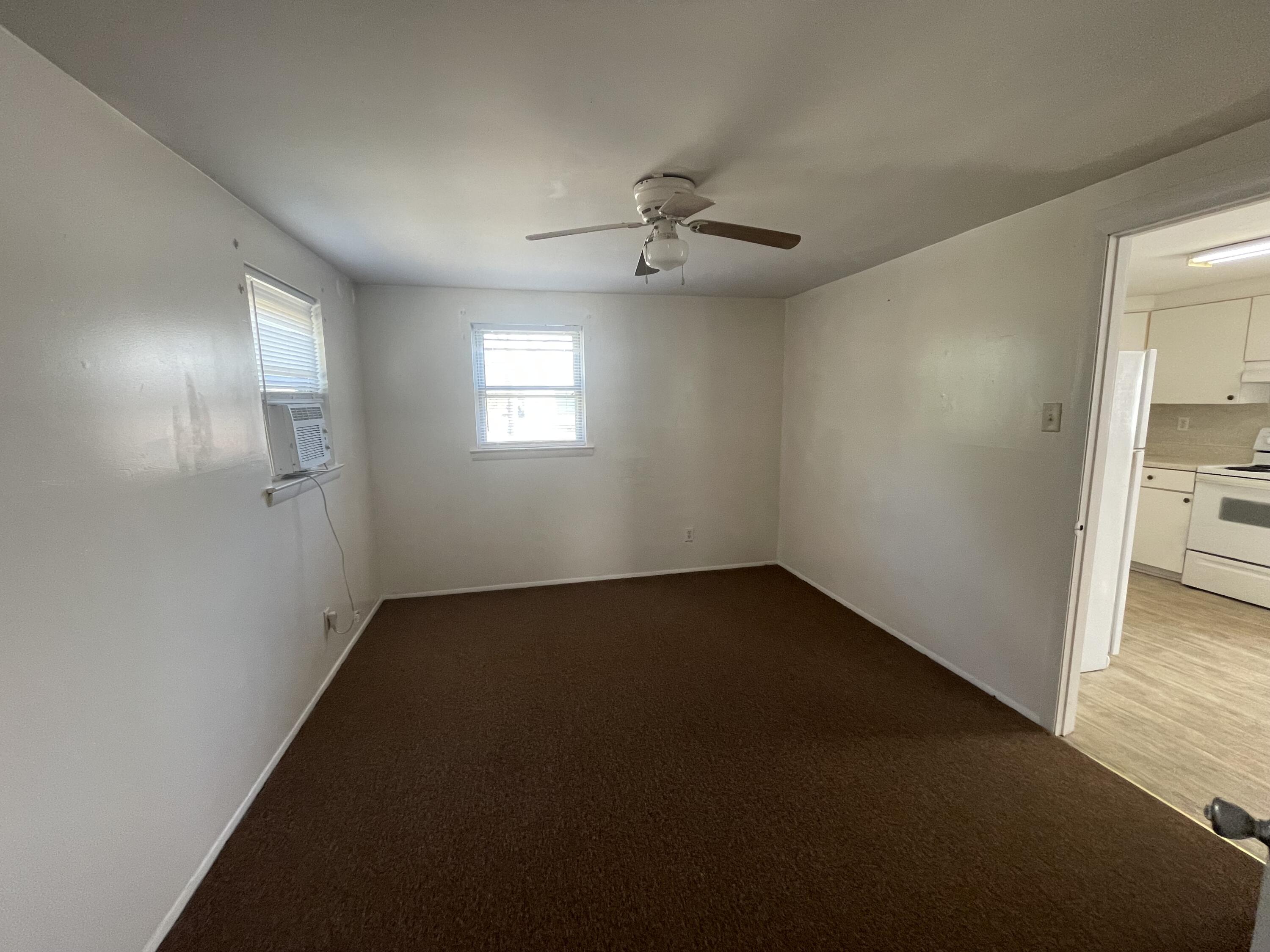 METES & BOUNDS - Residential Lease