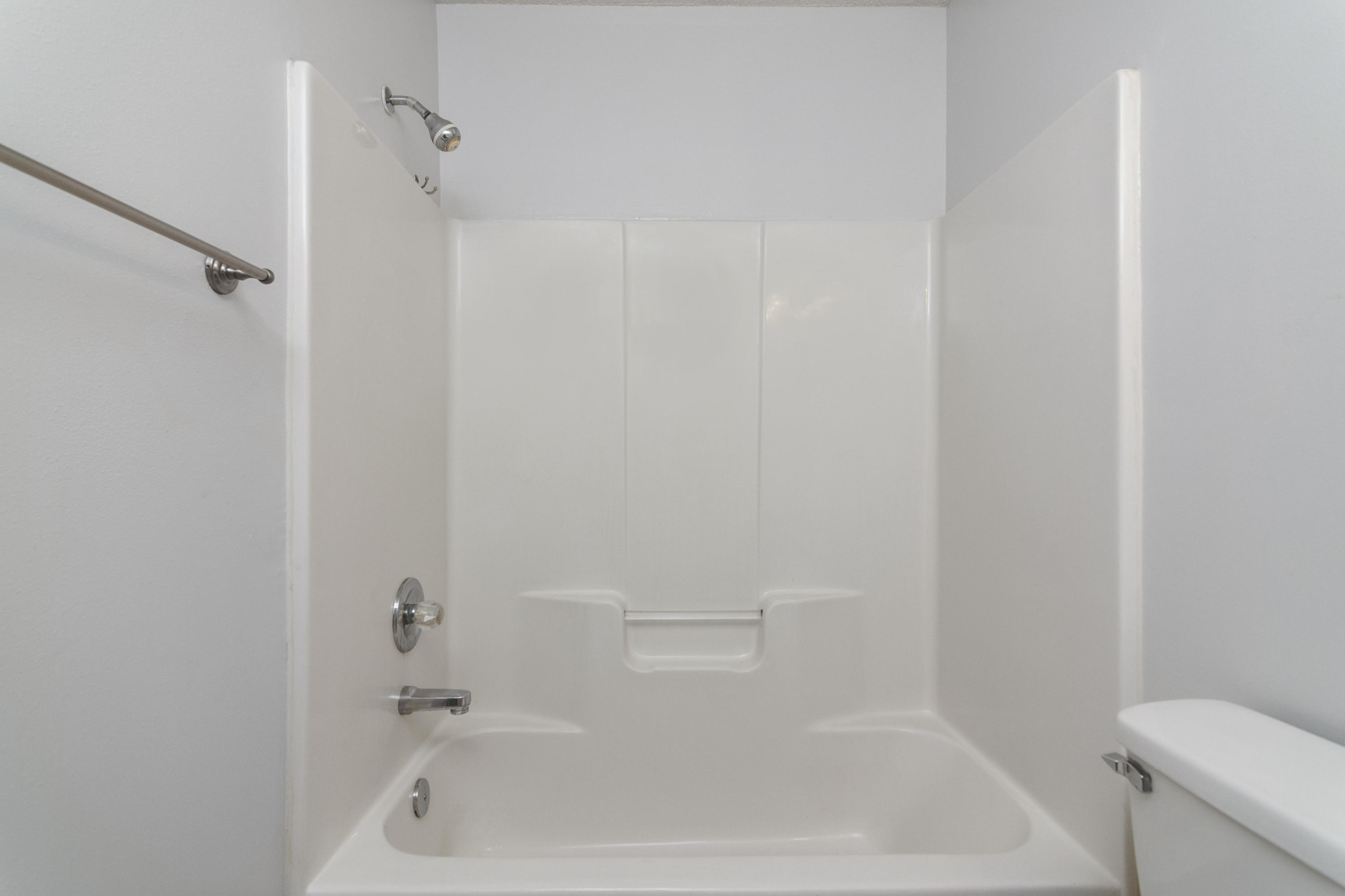 COUNTRYVIEW ESTATES 4TH ADDN - Residential