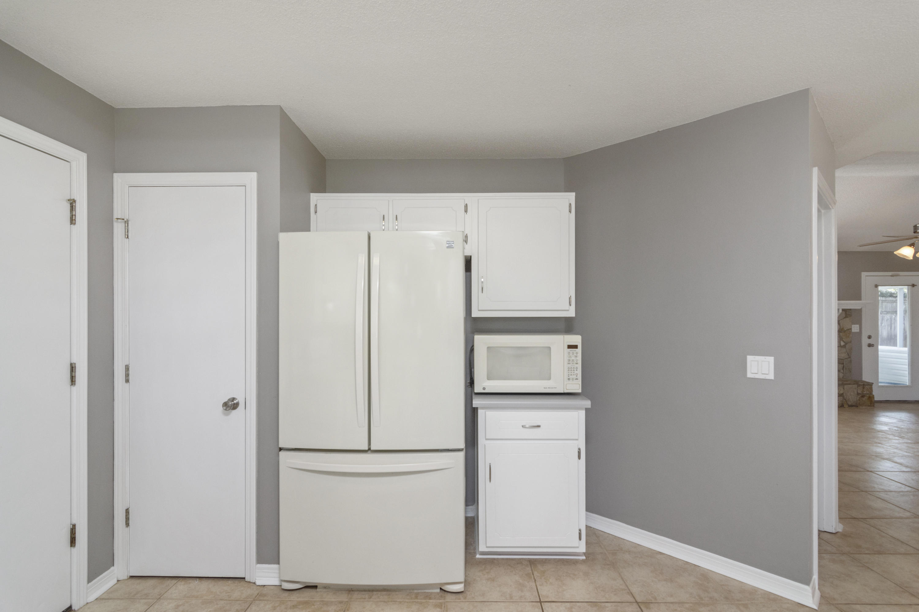 COUNTRYVIEW ESTATES 4TH ADDN - Residential