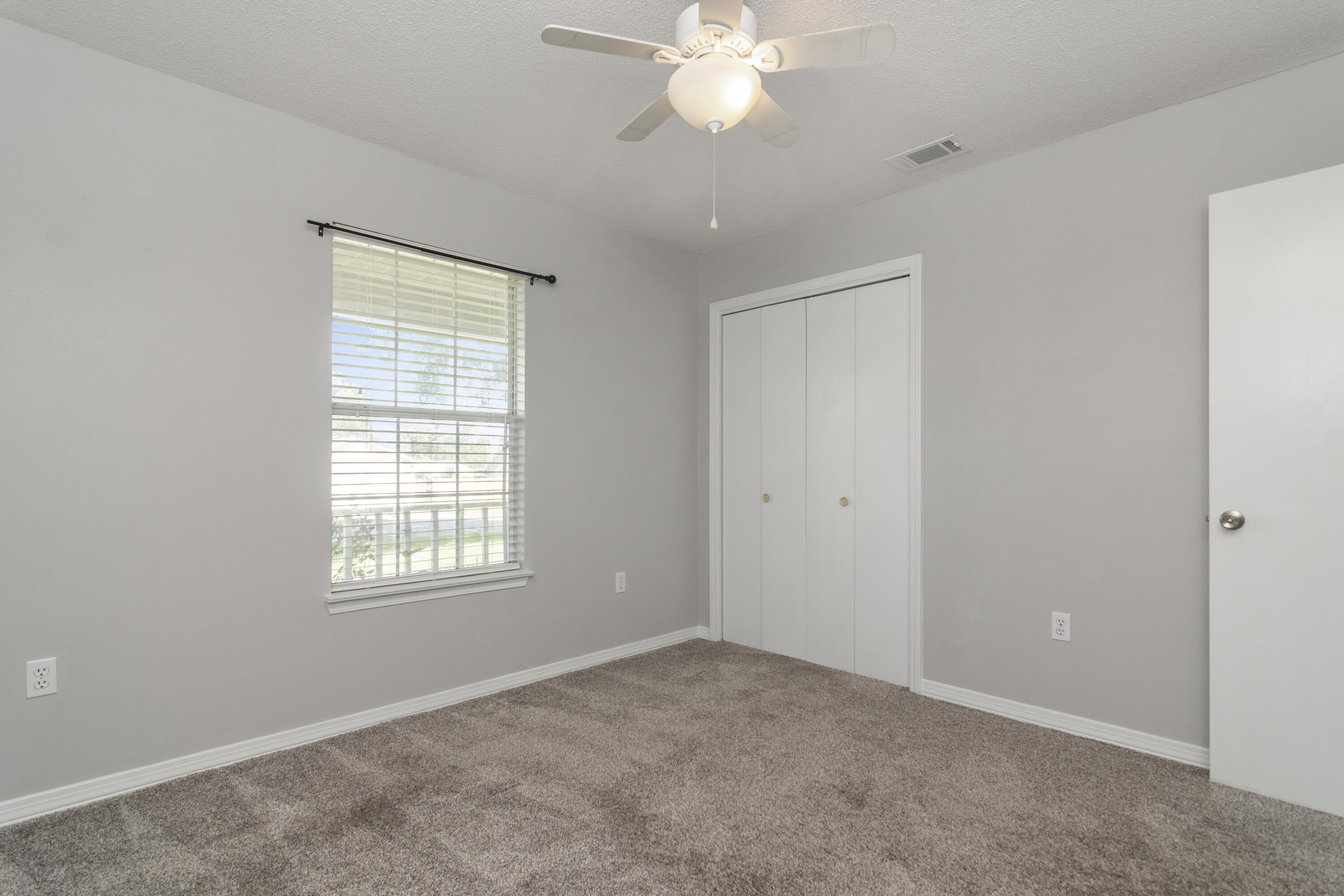 COUNTRYVIEW ESTATES 4TH ADDN - Residential