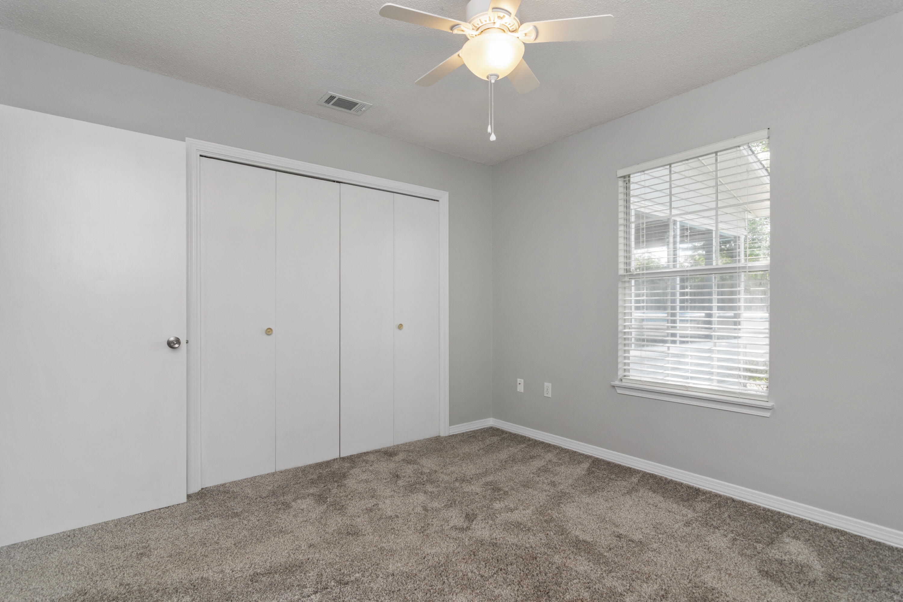 COUNTRYVIEW ESTATES 4TH ADDN - Residential