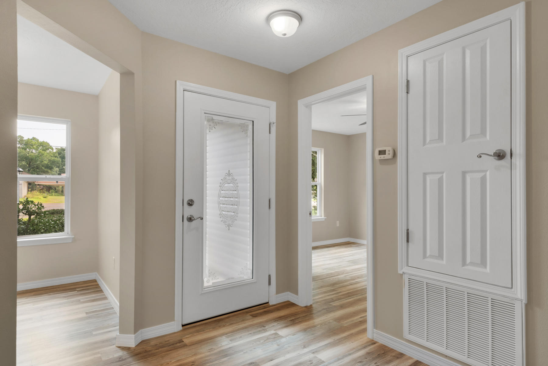 CRESTVIEW - Residential