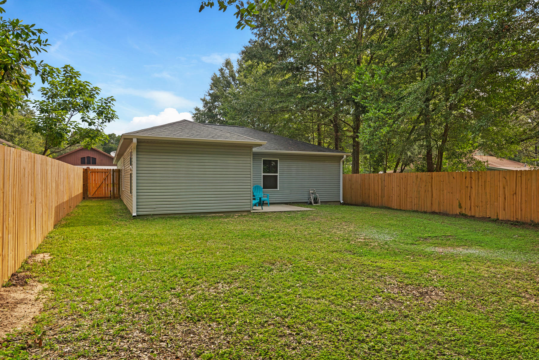 CRESTVIEW - Residential