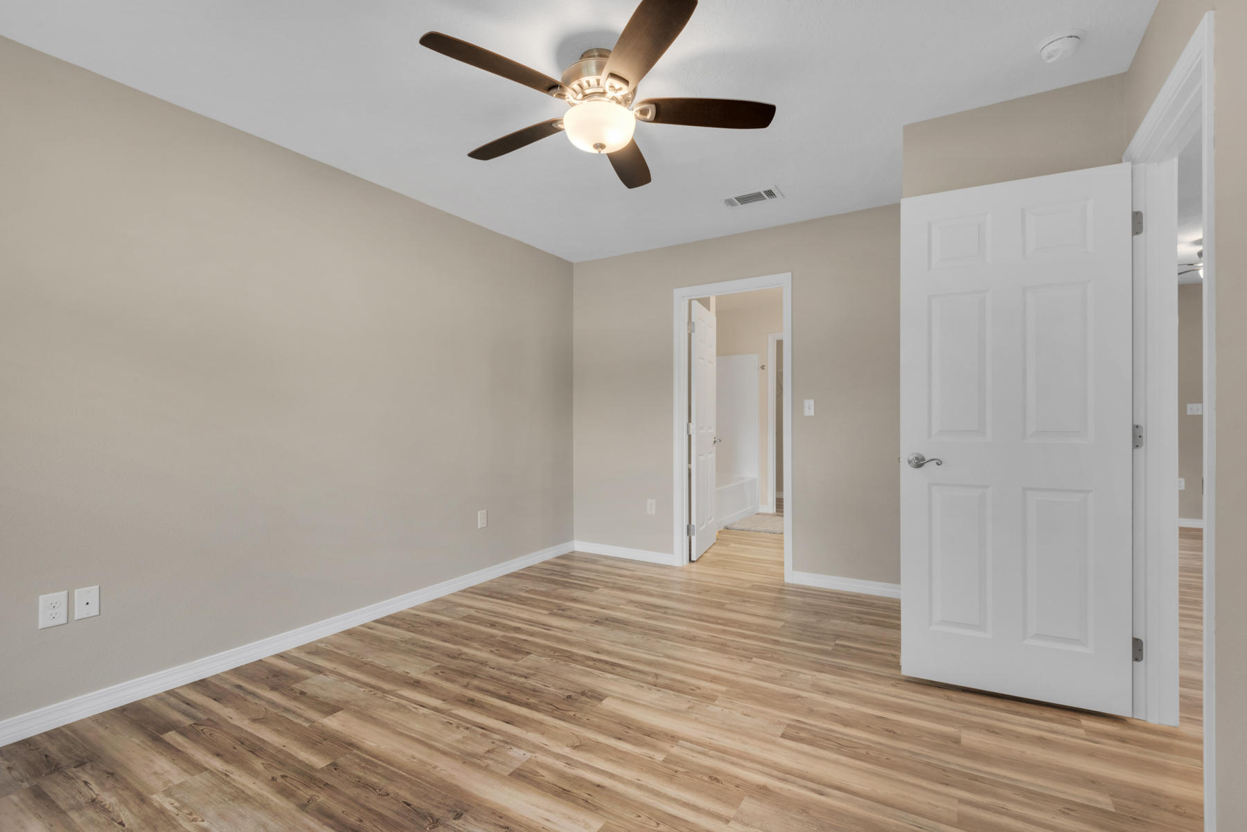 CRESTVIEW - Residential