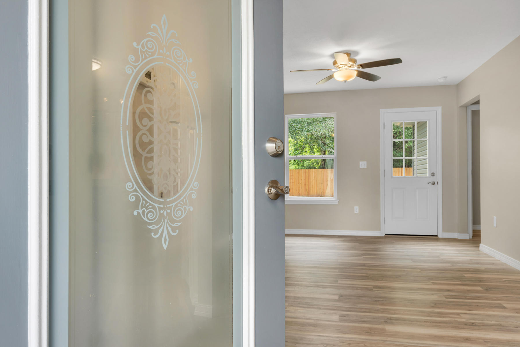 CRESTVIEW - Residential