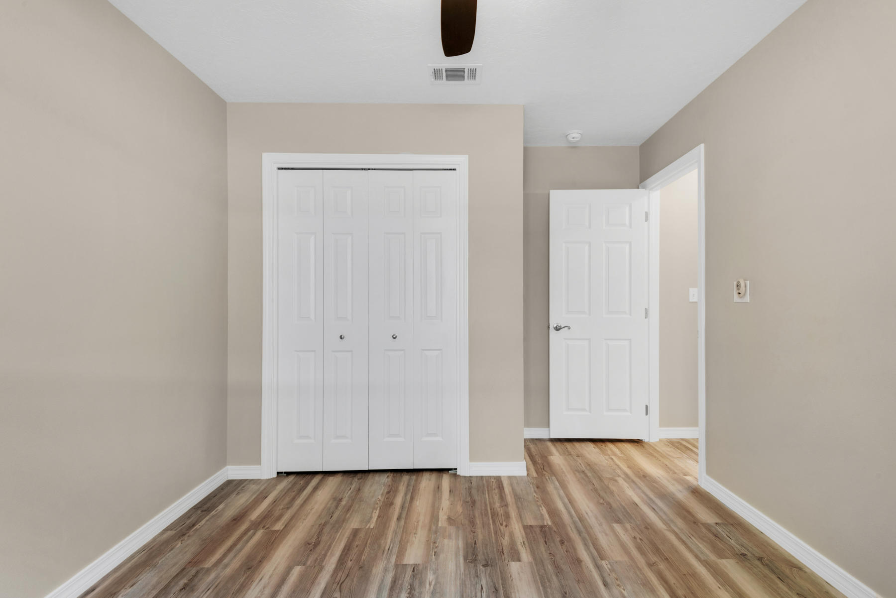 CRESTVIEW - Residential