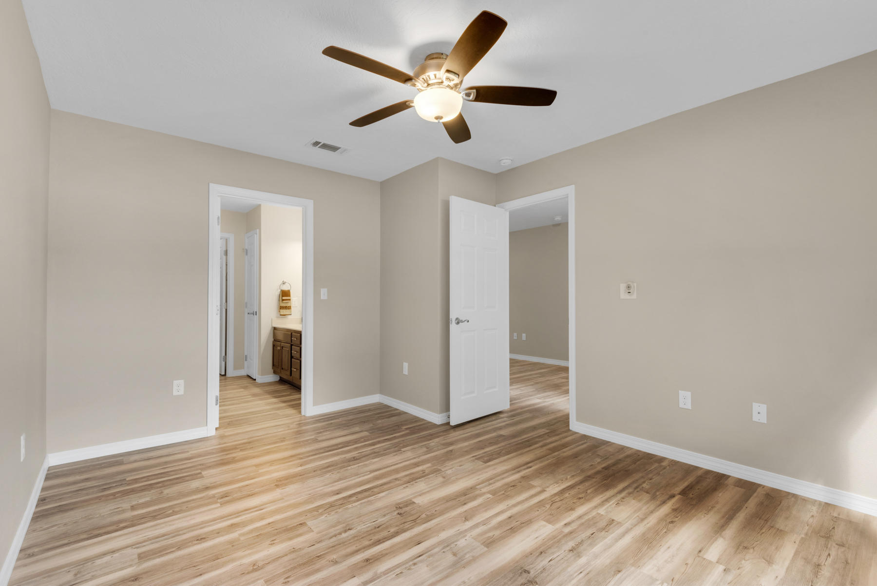 CRESTVIEW - Residential