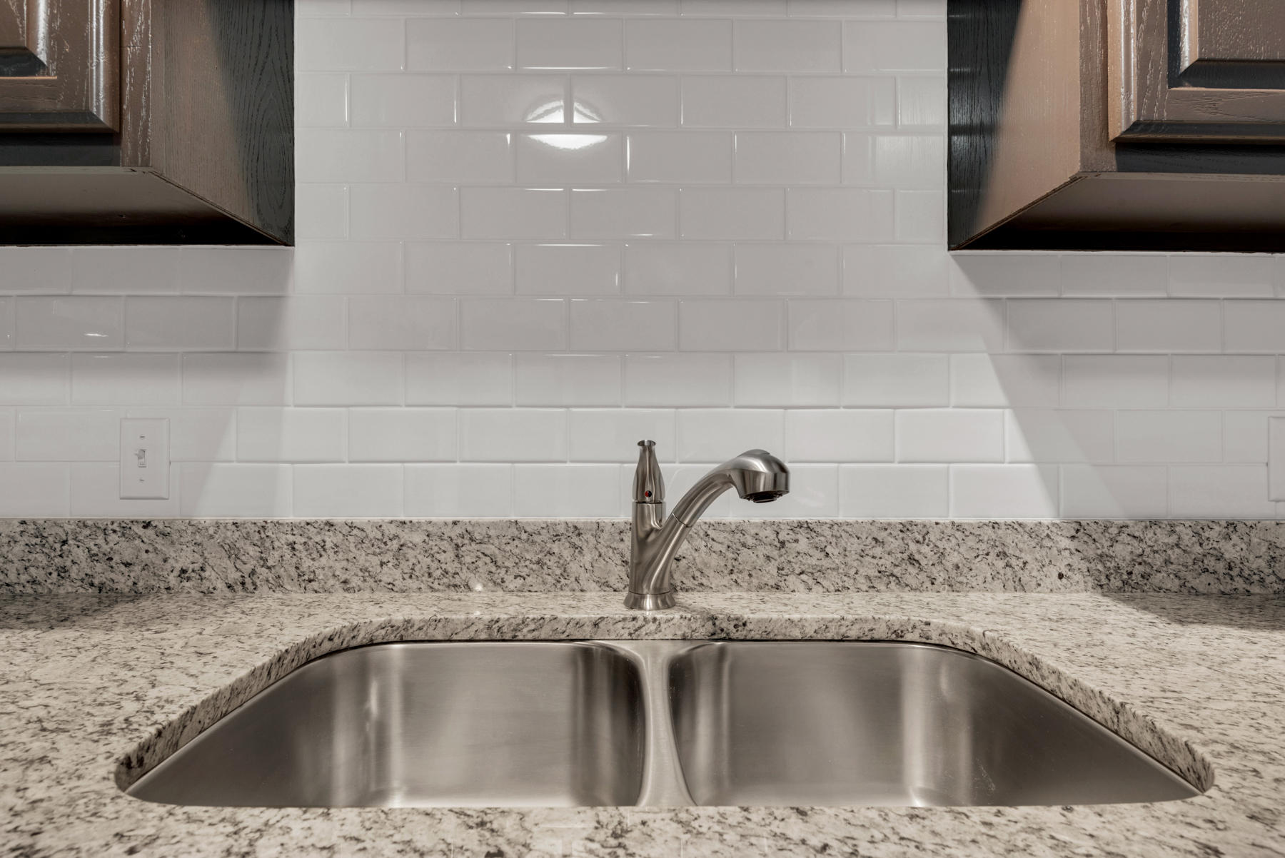 CRESTVIEW - Residential