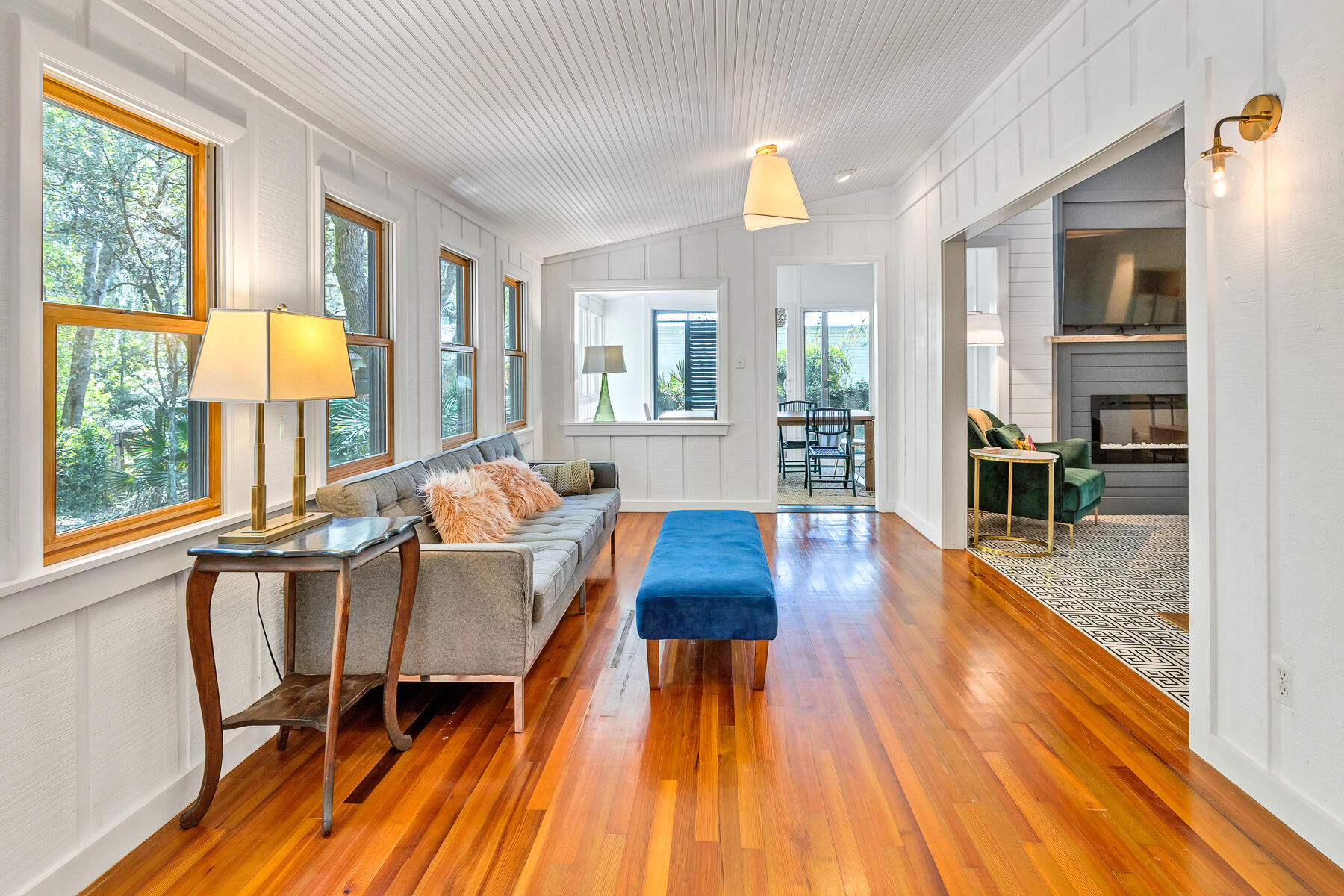 PISCES COVE 2ND ADDN - Residential