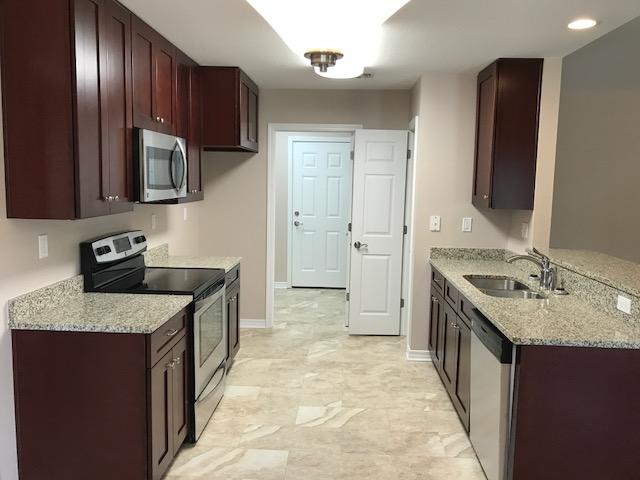 KINGS HILL ESTATES - Residential