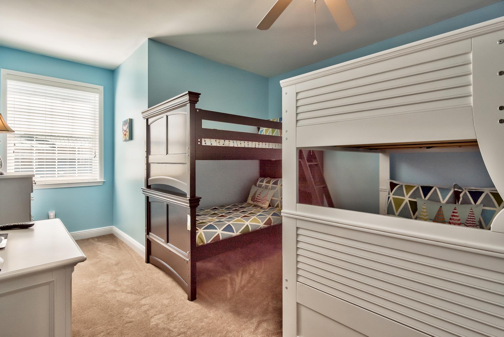 VILLAGE AT BLUE MOUNTAIN BEACH - Residential