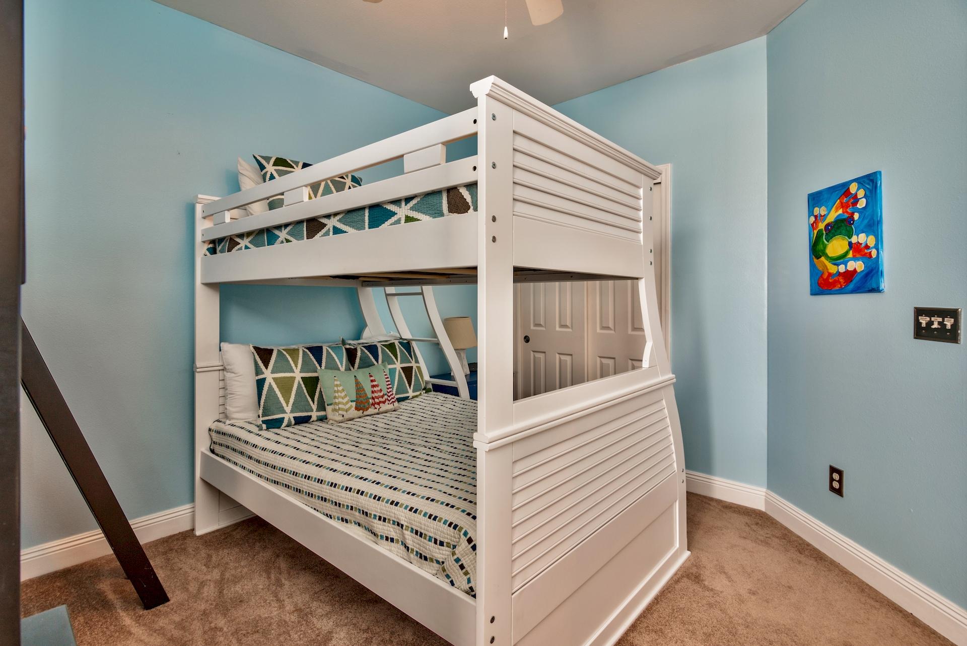 VILLAGE AT BLUE MOUNTAIN BEACH - Residential