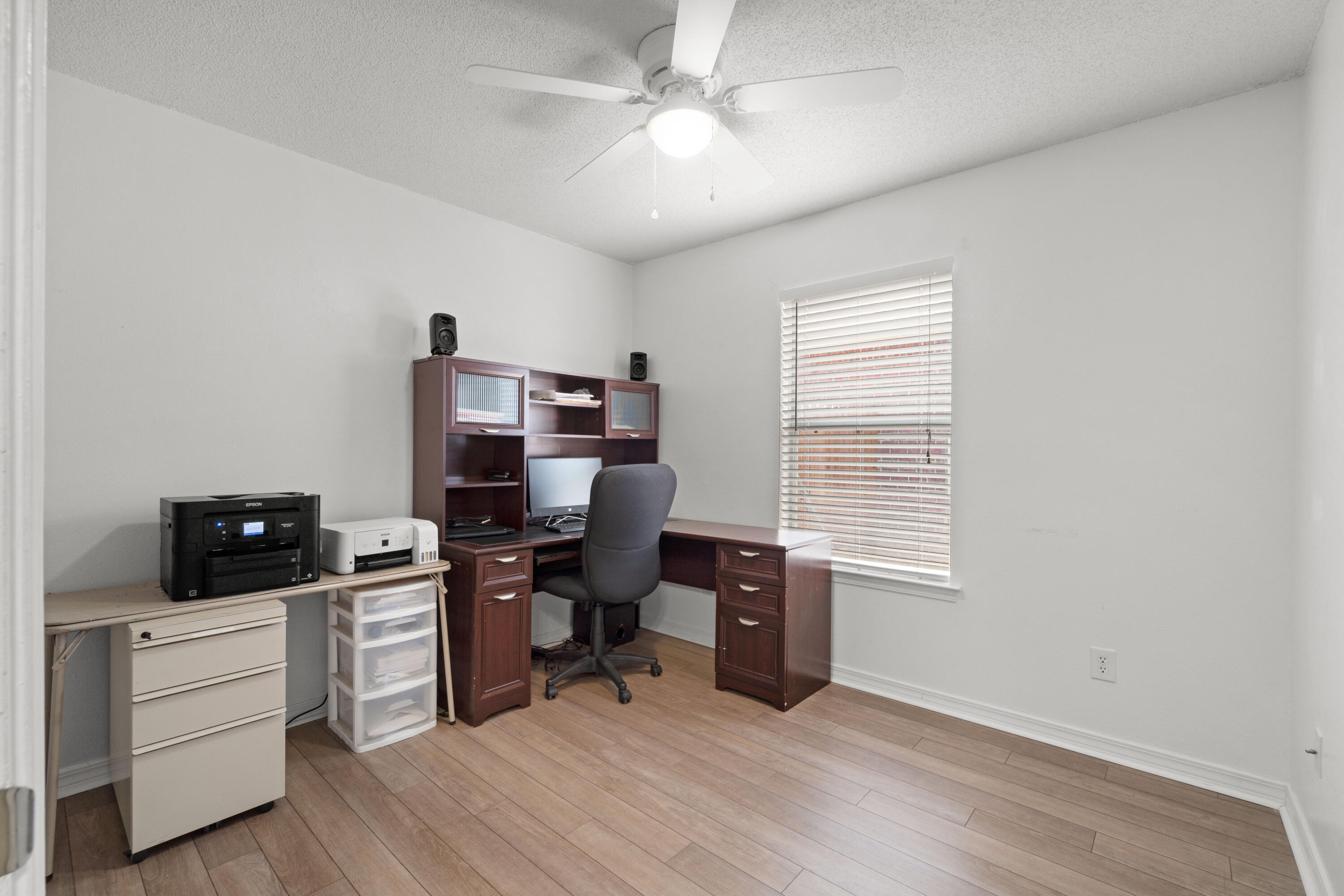 HIDDEN SHORES - Residential