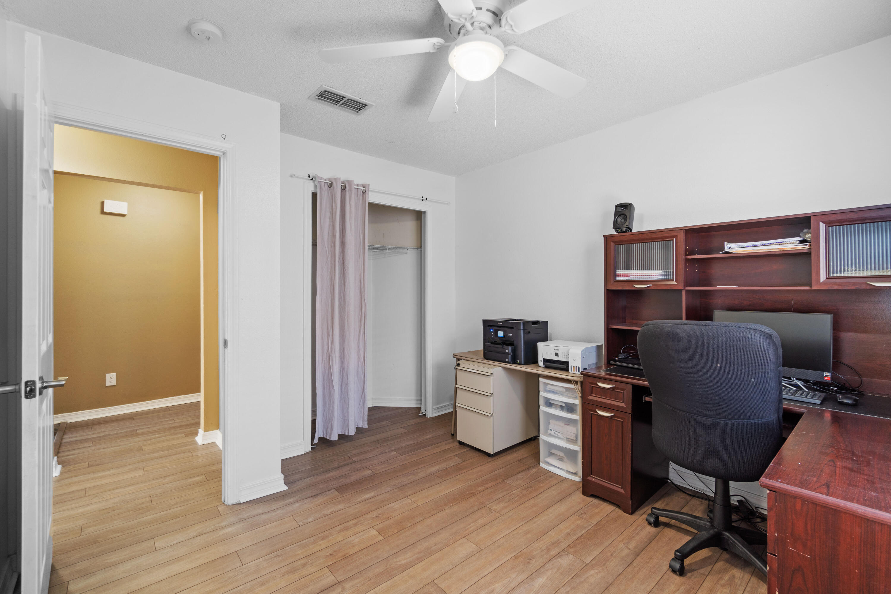 HIDDEN SHORES - Residential